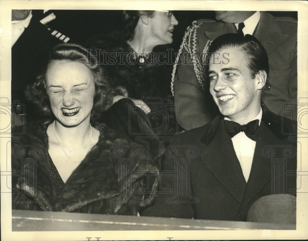 1938 Press Photo President&#39;s son John Roosevelt &amp; fiancee Anne L Clark-Historic Images