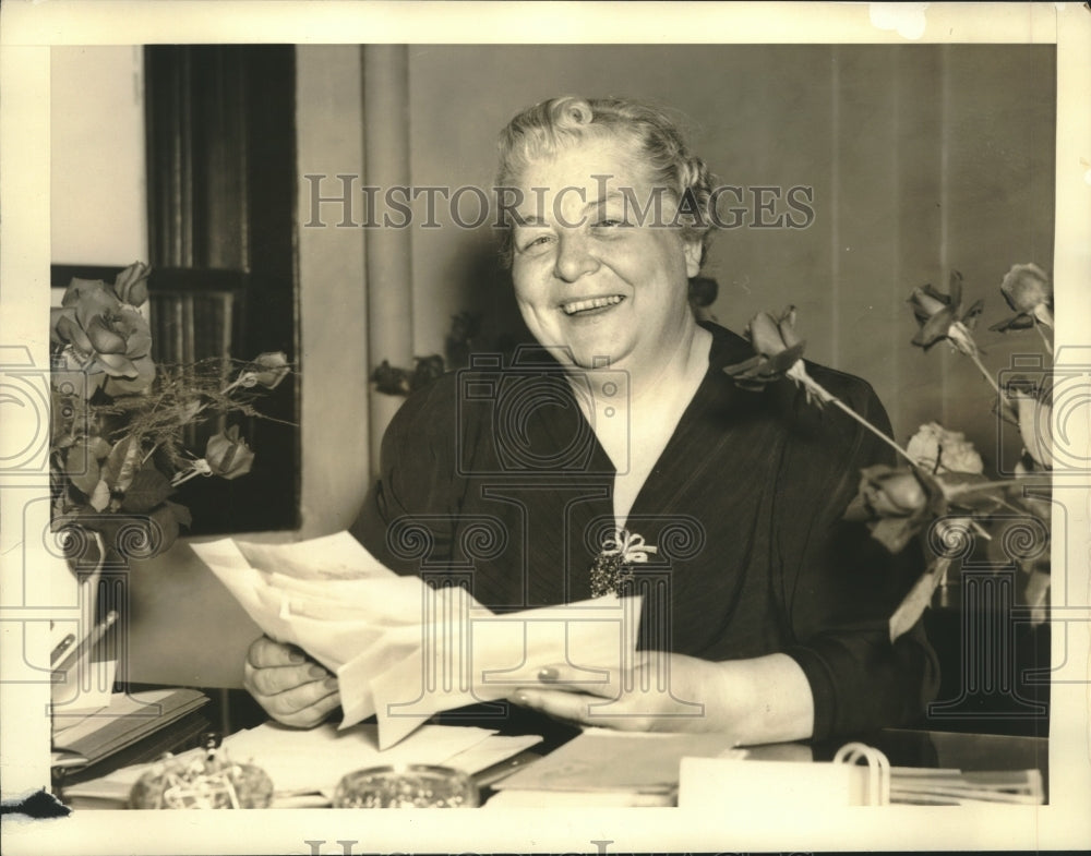 1939 Florence Keer named to the Woman's and Professional Projects - Historic Images