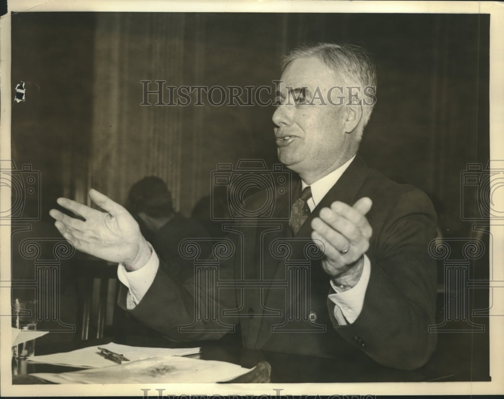1938 Press Photo Mr M.L. Wilson Tells Ag Comm of Population in Farm Area of West-Historic Images