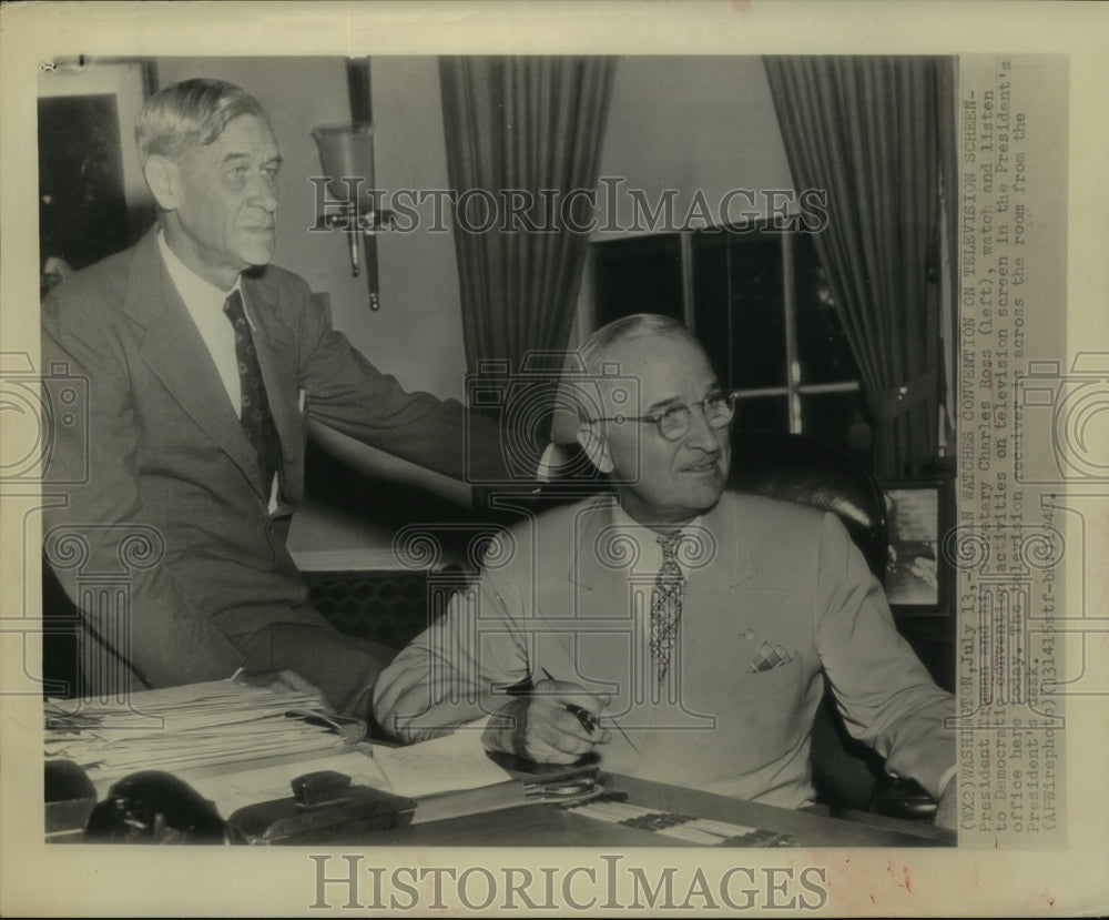 1948 Press Photo President Harry Truman and Charles Ross watch television-Historic Images