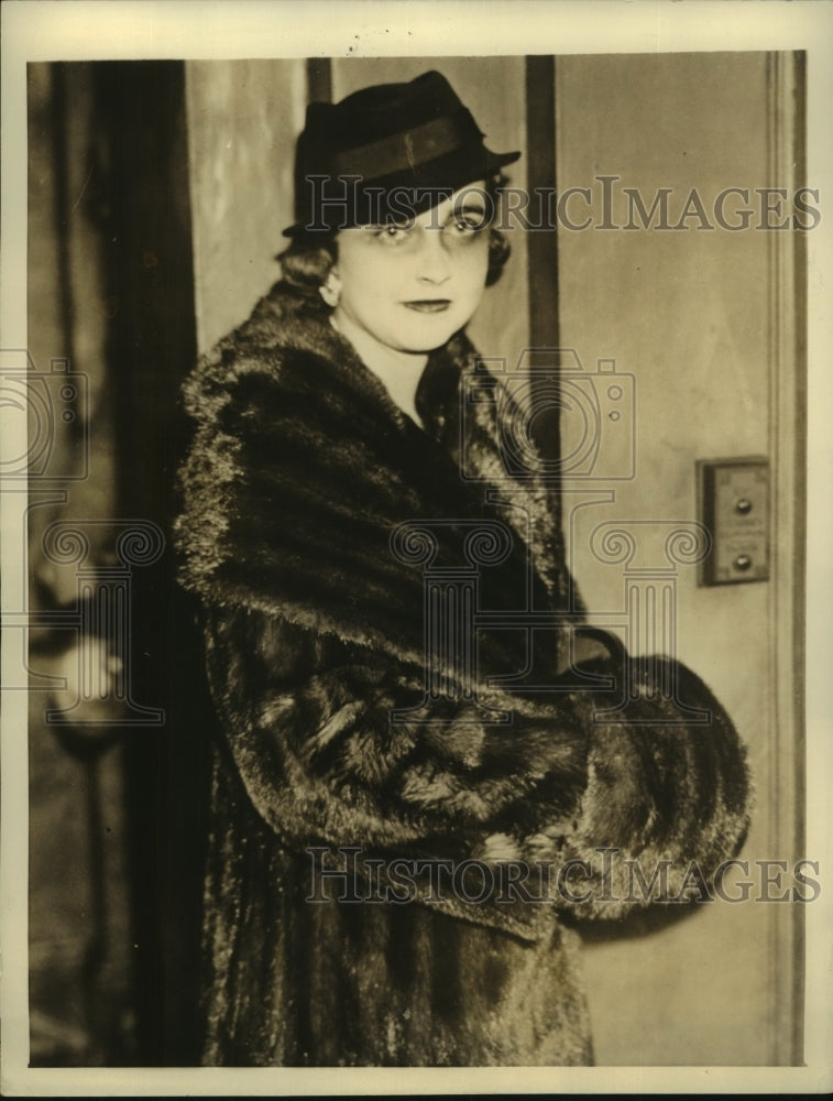 1935 Press Photo Princess Barbara Hutton Mdivani arrives in NY enroute to Reno-Historic Images
