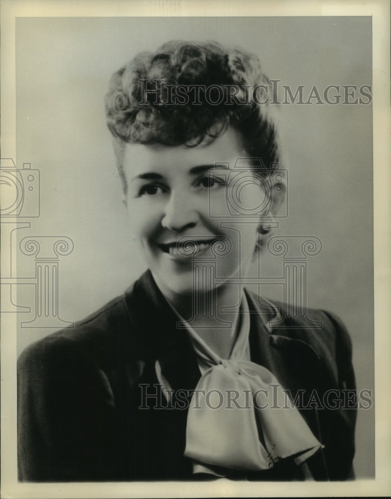 1944 Adelaide Kerr AP-FS Writer - Historic Images