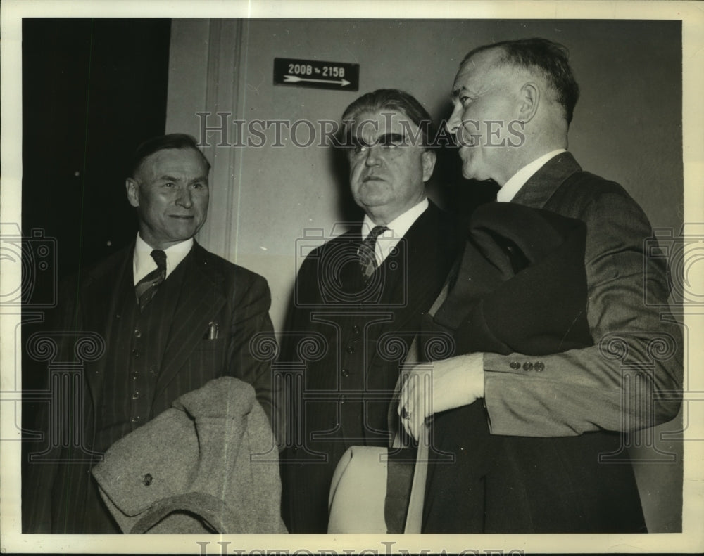 1941 United Mine Workers Head John L Lewis &amp; district leaders - Historic Images