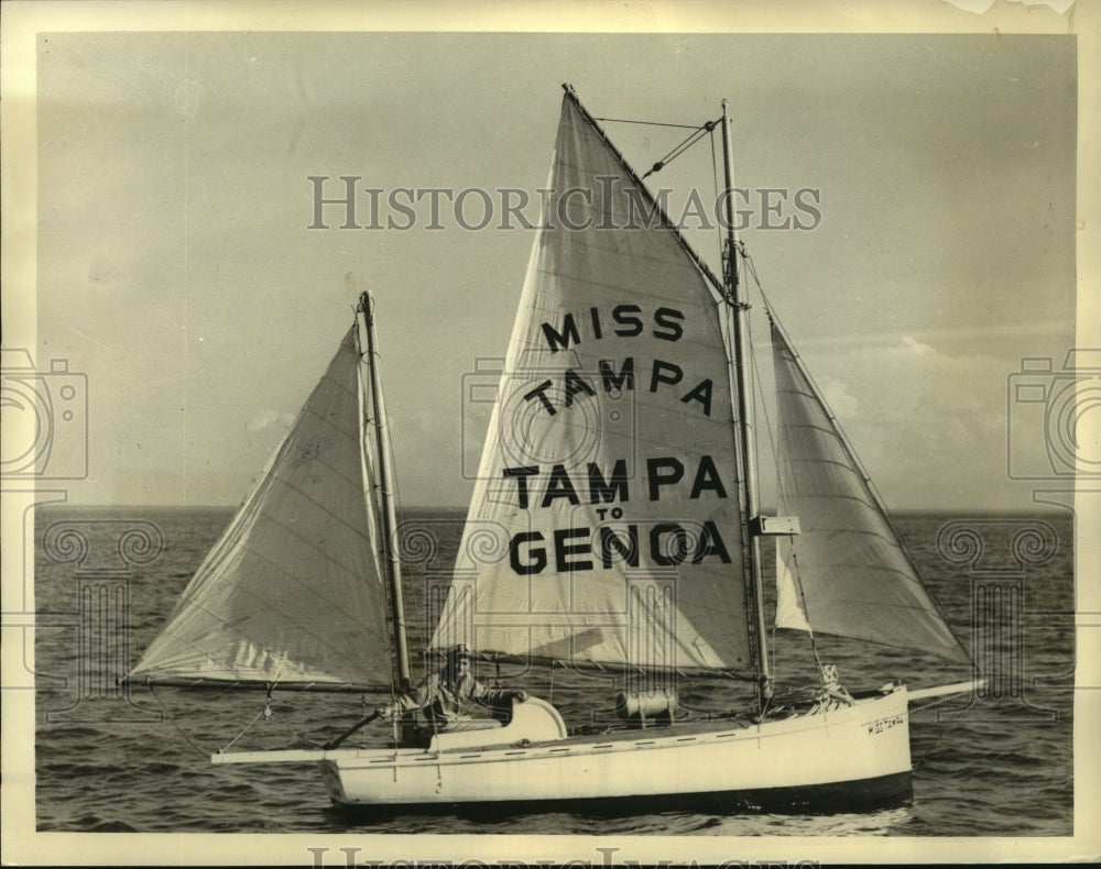 1938 18 ft sailboat of Al Lastinger to sail Florida to Genoa Italy - Historic Images