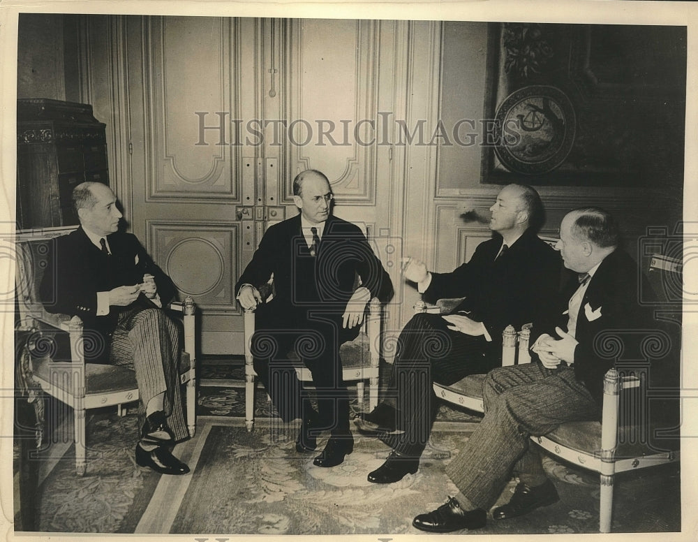 1935 Press Photo Henry Morgenthau Jr & French finance experts in Paris - Historic Images