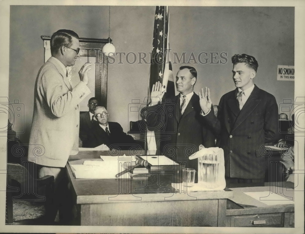 Undated Press Photo Frank Wykoff honored by City Council of Glendale California- Historic Images