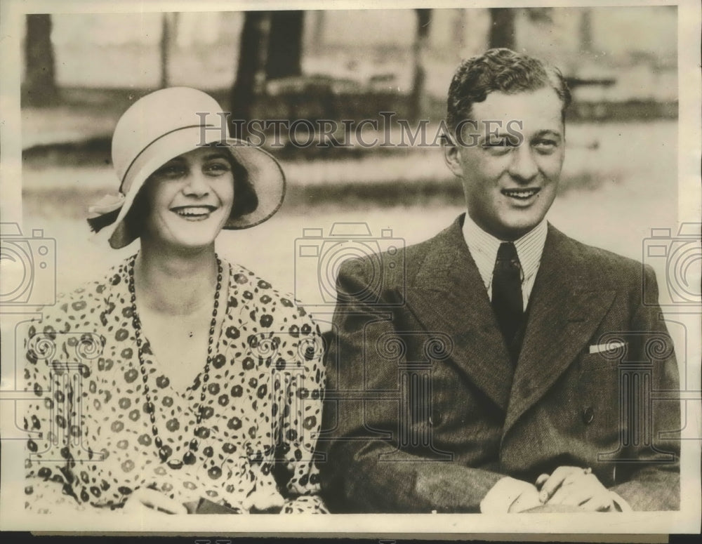 1929 Press Photo Eileen Bennett,English Tennis Player with Edmund Fearnley - Historic Images
