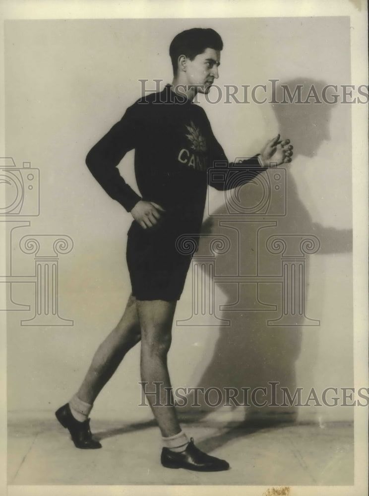 1929 Press Photo Reg Howell amateur walker of all Canada at Melrose Games in NY- Historic Images