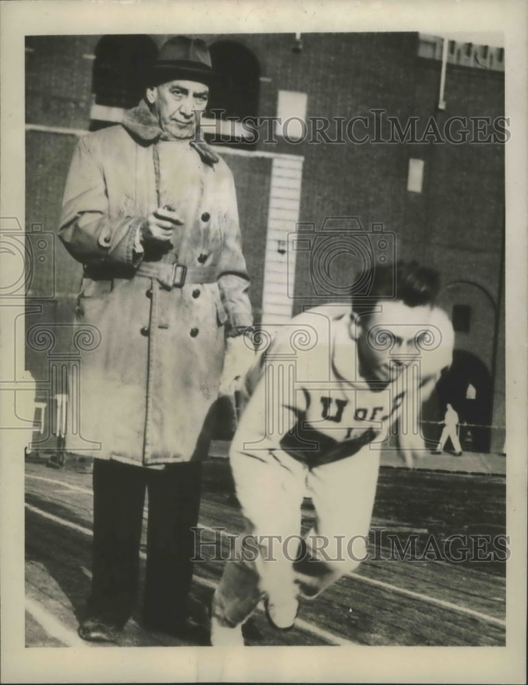 1946 Press Photo Lawson Robertson Veteran Track Coach of the University of PN - Historic Images