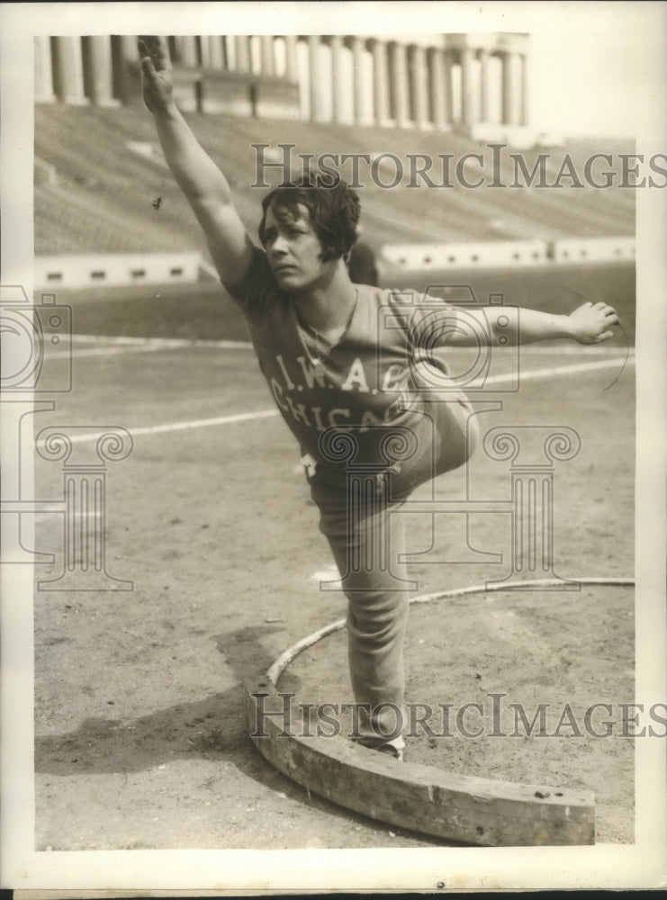 1929 Press Photo Evelyn Ferrara Will Compete in the A.A.U. Womens Championship- Historic Images