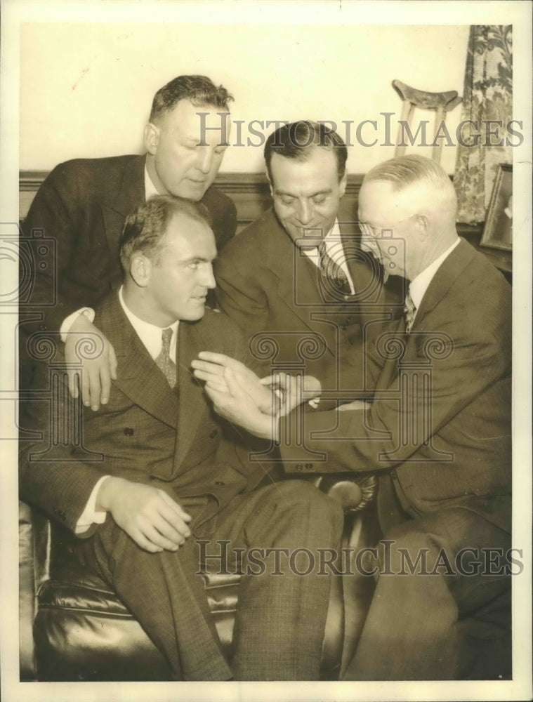 1936 Press Photo Boxer Phil Brubaker, Dr WL Shouldice, Bill Hunefeld, T Palazolo- Historic Images
