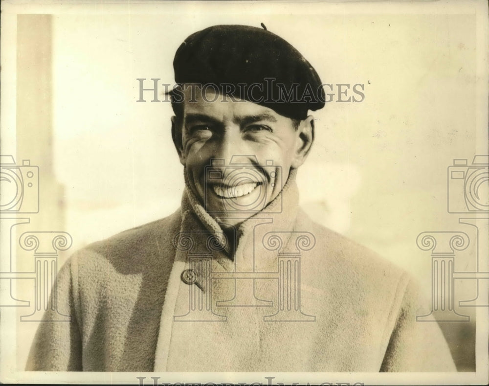 1934 Press Photo Henri Cochet of tennis in France arrives in NYC - sbs04297- Historic Images
