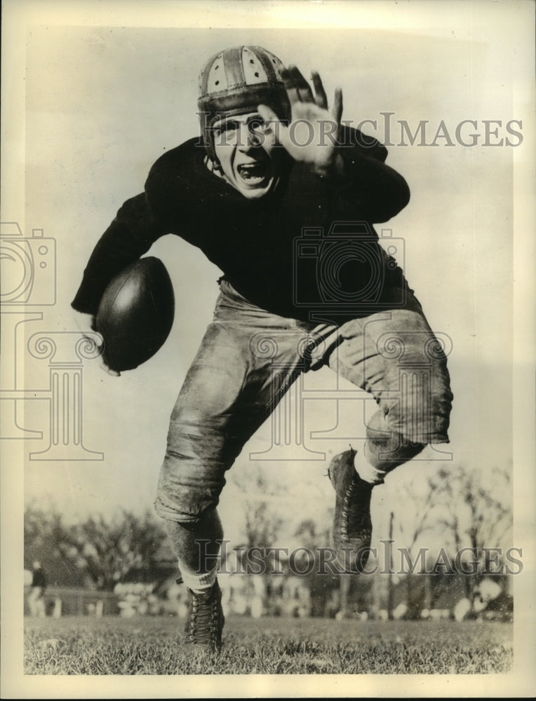 1937 Press Photo William Hutchinson of Dartmouth University Football Team - Historic Images