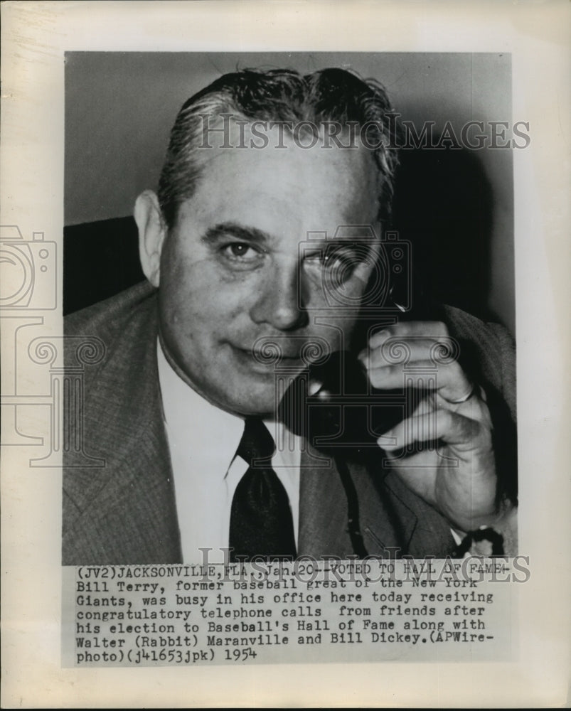1954 Press Photo Bill Terry, Former Giant, Voted into Hall of Fame - Historic Images