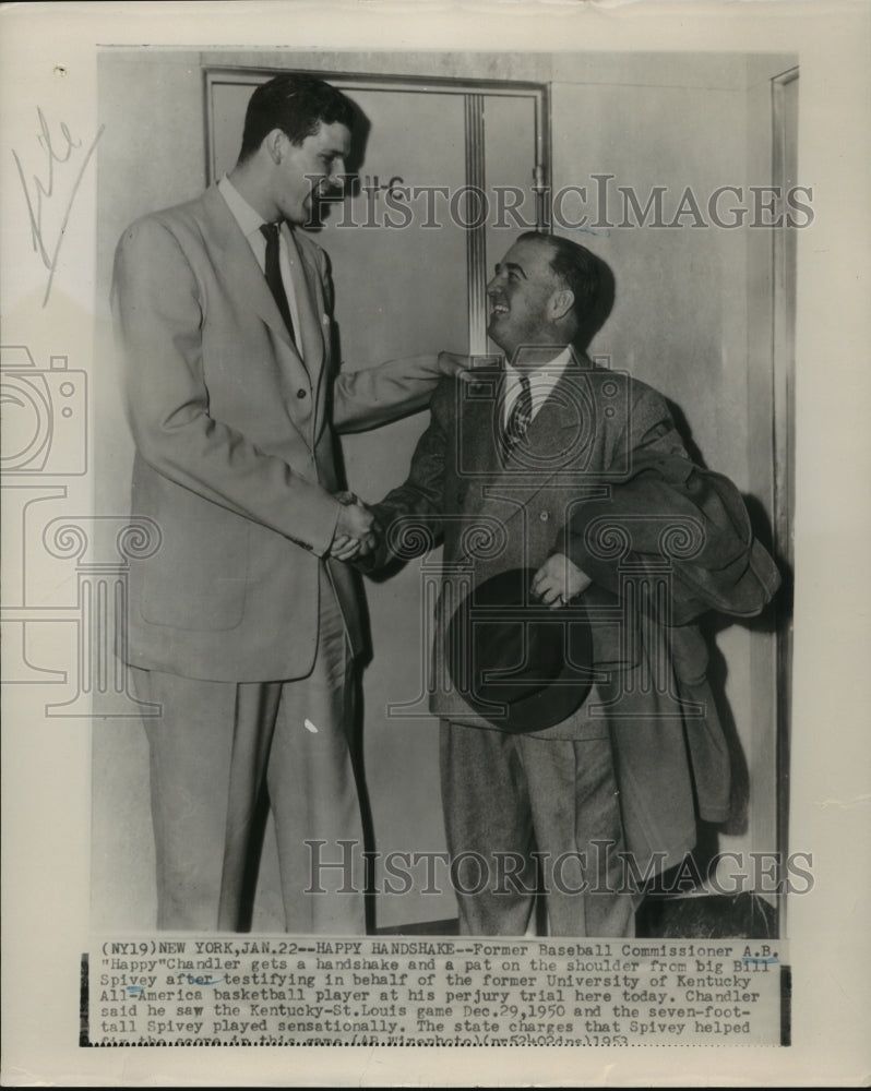 1953 Press Photo A.B. Chandler w/ Bill Spivey in Perjury Trial for U of Kentucky - Historic Images