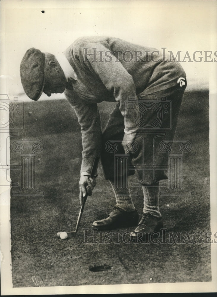 1930 Press Photo Joshua Crane of U.S. team practicing for British Open- Historic Images