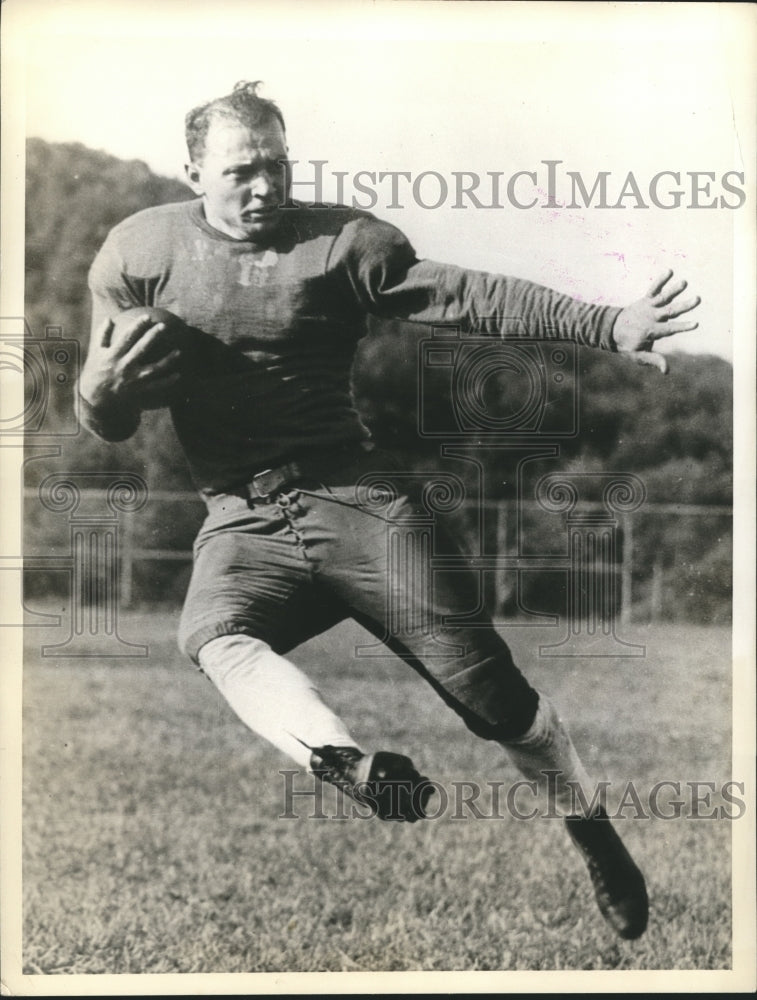 1936 Press Photo George Savarese, New York University football player - Historic Images