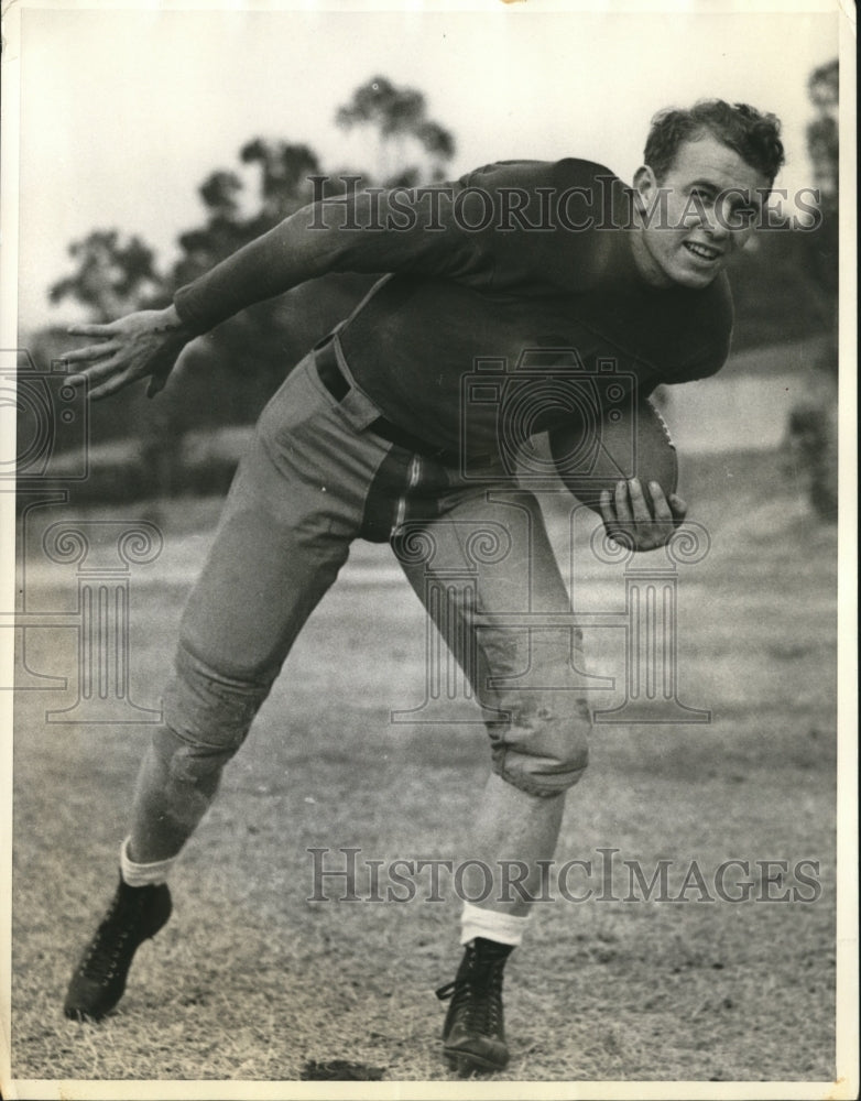 1935 Press Photo Jack &quot;Rabbit&quot;Smith of Sm M.U. Mustangs for Rose Bowl - Historic Images