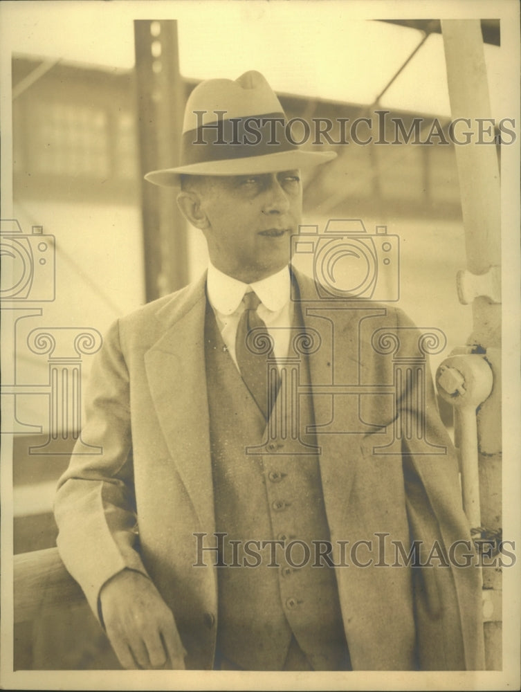 Press Photo Mr. Claude Bowers aboard S.S. Ile De France sailing abroad from NY- Historic Images