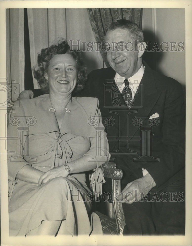 1945 Press Photo Edward T.Collins of Boston Red Sox and Bride Emily - sbs08159- Historic Images