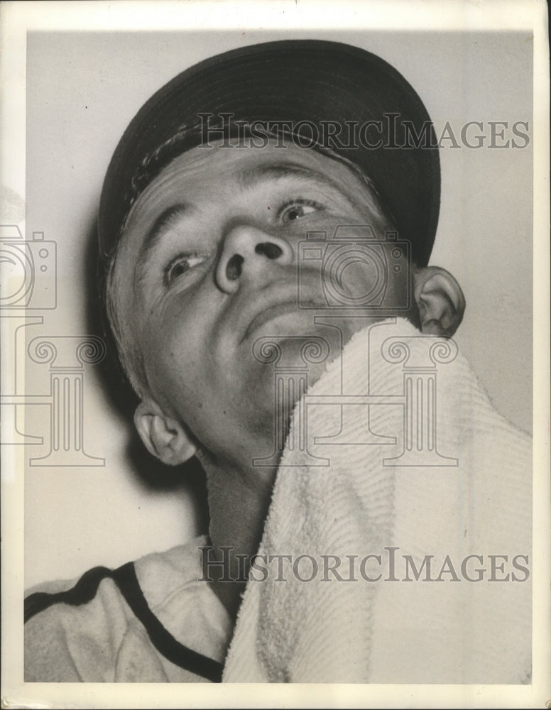 1941 Press Photo Ernie White Pitcher St. Louis Cardinals - Historic Images