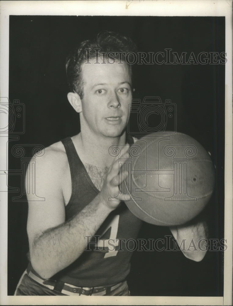 1946 Press Photo Bob O&#39;Shaugnessy Nevada Basketball Team - sbs09621- Historic Images