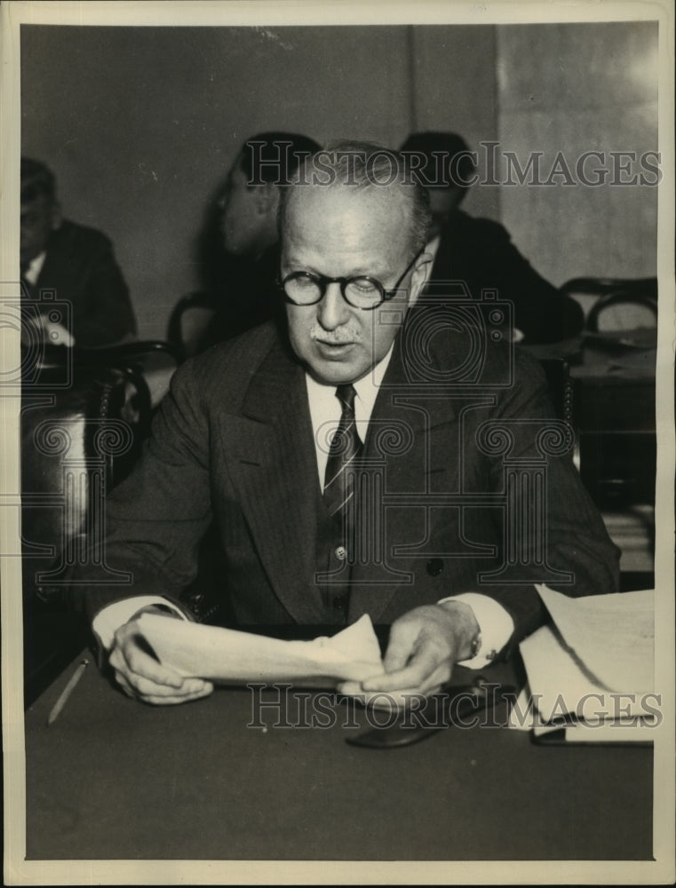 1934 Press Photo Walter S Gifford president of AT&amp;T at DC hearing - Historic Images