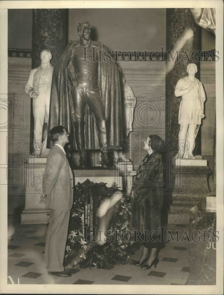 1934 Press Photo Andrew Jackson statue in DC with Rep Thompson of TX - sbx02080-Historic Images