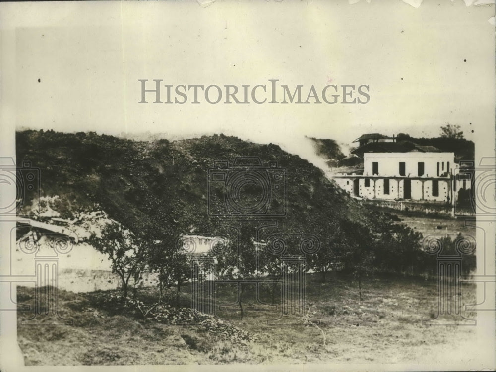 1928 Press Photo Mascali Italy molten lava destroys buildings - sbx02718- Historic Images