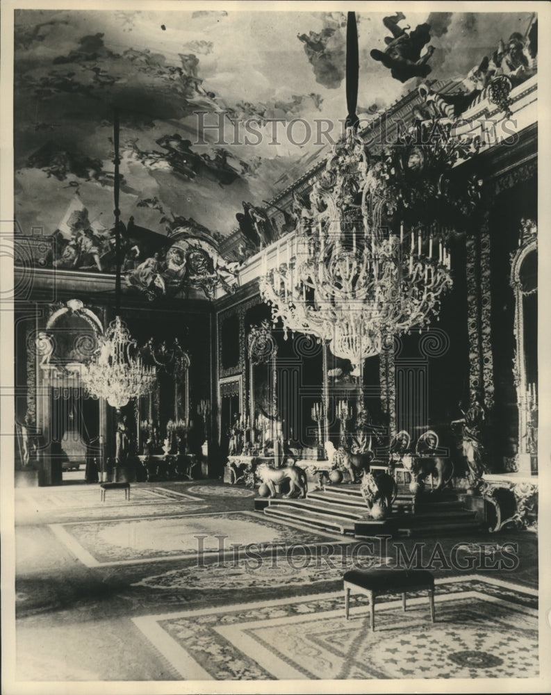 1931 Press Photo view of the Grand Salon of the Royal Palace in Madrid, Spain - Historic Images