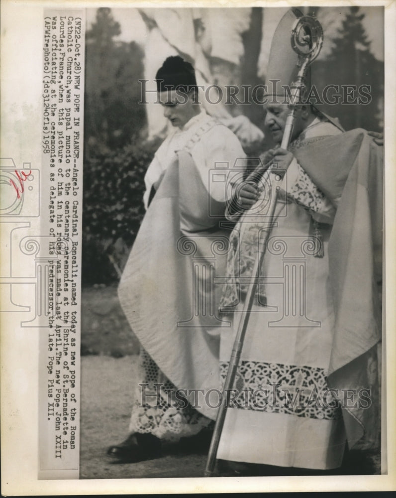 1958 Press Photo Angelo Cardinal Roncalli named new pope at St. Bernadette - Historic Images