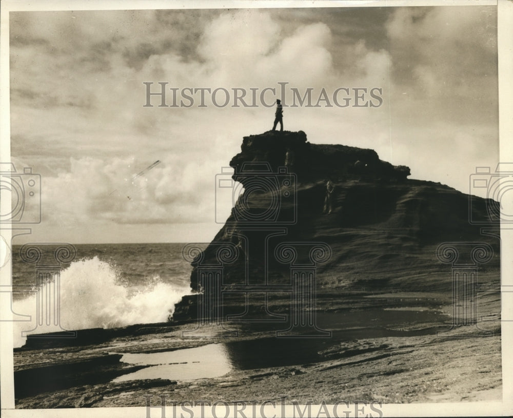 Press Photo Koks Head Water Geyser believed burial ground Joe Kahahwai - Historic Images