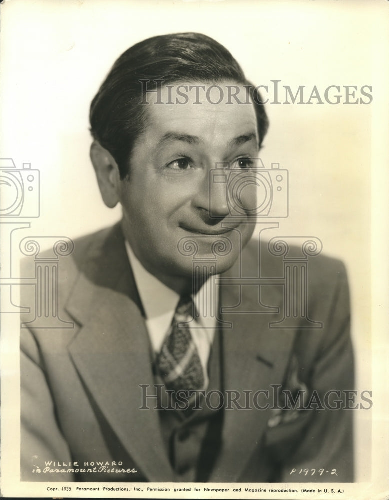 1935 Press Photo comedian Willie Howard to guest star on Al Jolson's Chateau - Historic Images