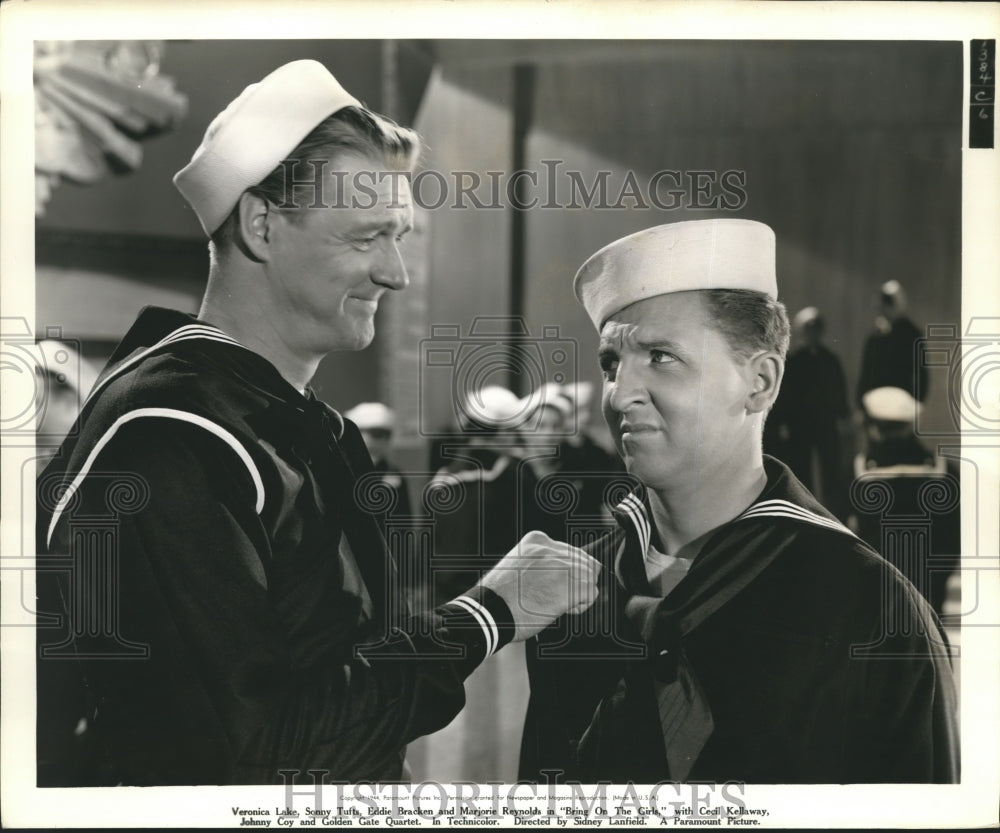 Press Photo Sonny Tufts and Eddie Bracken in "Bring on the Girls" Musical-Historic Images