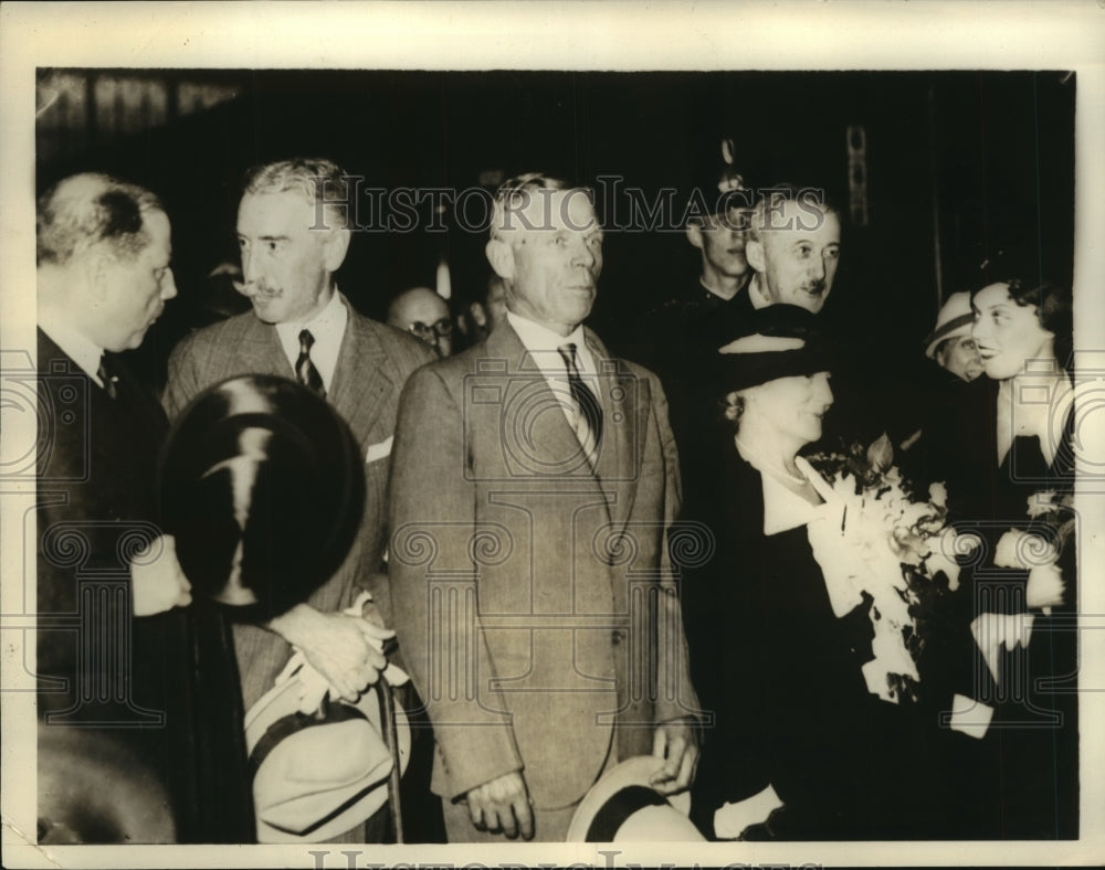 1933 Press Photo William Dodd, new US Ambassador to Germany, welcomed in Berlin-Historic Images