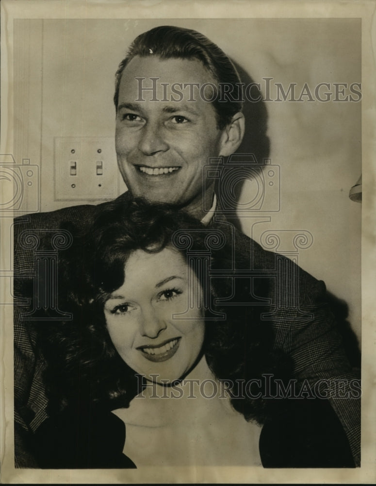 1944 Press Photo Actress Susan Hayward to Wed Actor Jess Barker-Historic Images