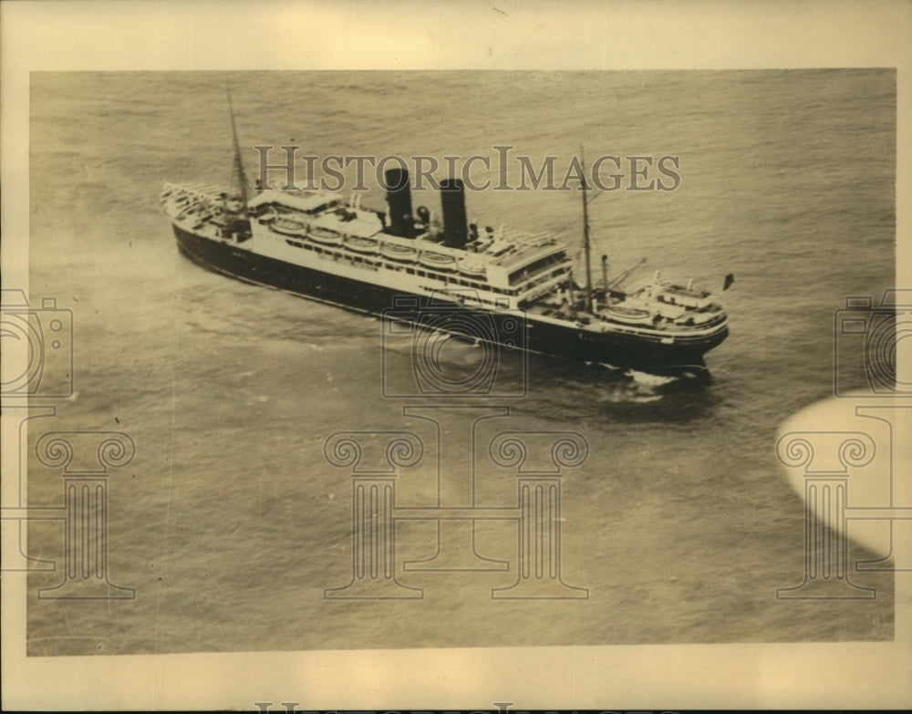 1933 Press Photo Spanish liner Marques De Camillas grounded on coral reef - Historic Images