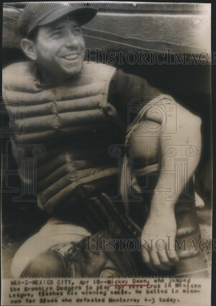 Mickey Owen Jumped the Brooklyn Dodgers to Play for Vetz Cruz-Historic Images