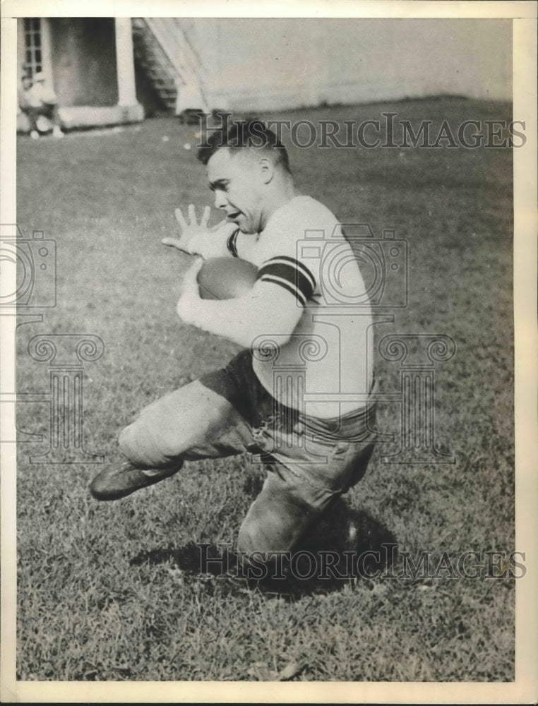 Wilfred Longsdorff Halfback of Temple Football Team-Historic Images