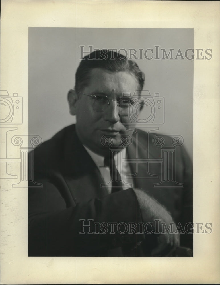 Press Photo Beeman Fisher - sbx15185-Historic Images