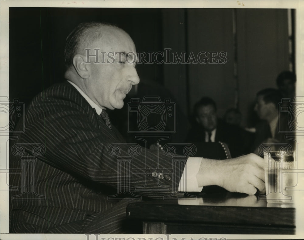 1941 Press Photo Harry Warner of Warner Bros Pictures in Senate Subcommittee - Historic Images