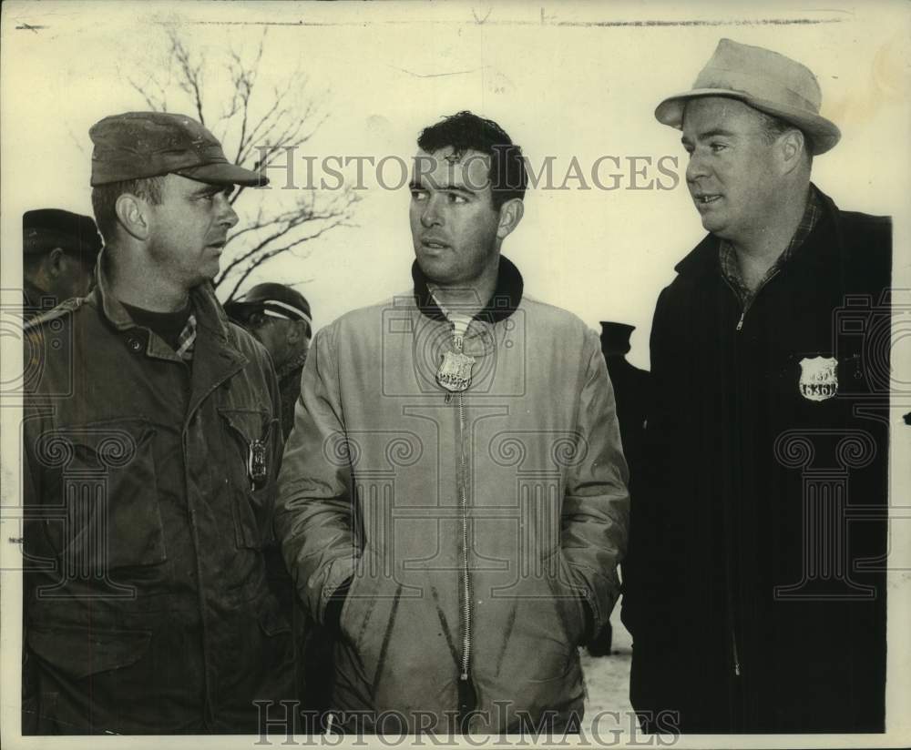 1960 Off-Duty Cop Gerard Paul &amp; others at plane crash site-Historic Images