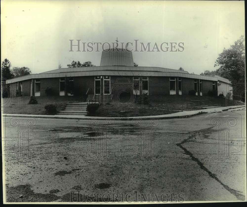 1979 Press Photo Holy Child R.C. Church exterior view - Historic Images