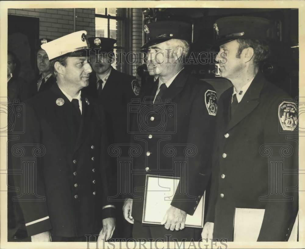 1978 Battalion Chief Robert Castagna & awarded firemen, Tottenville - Historic Images