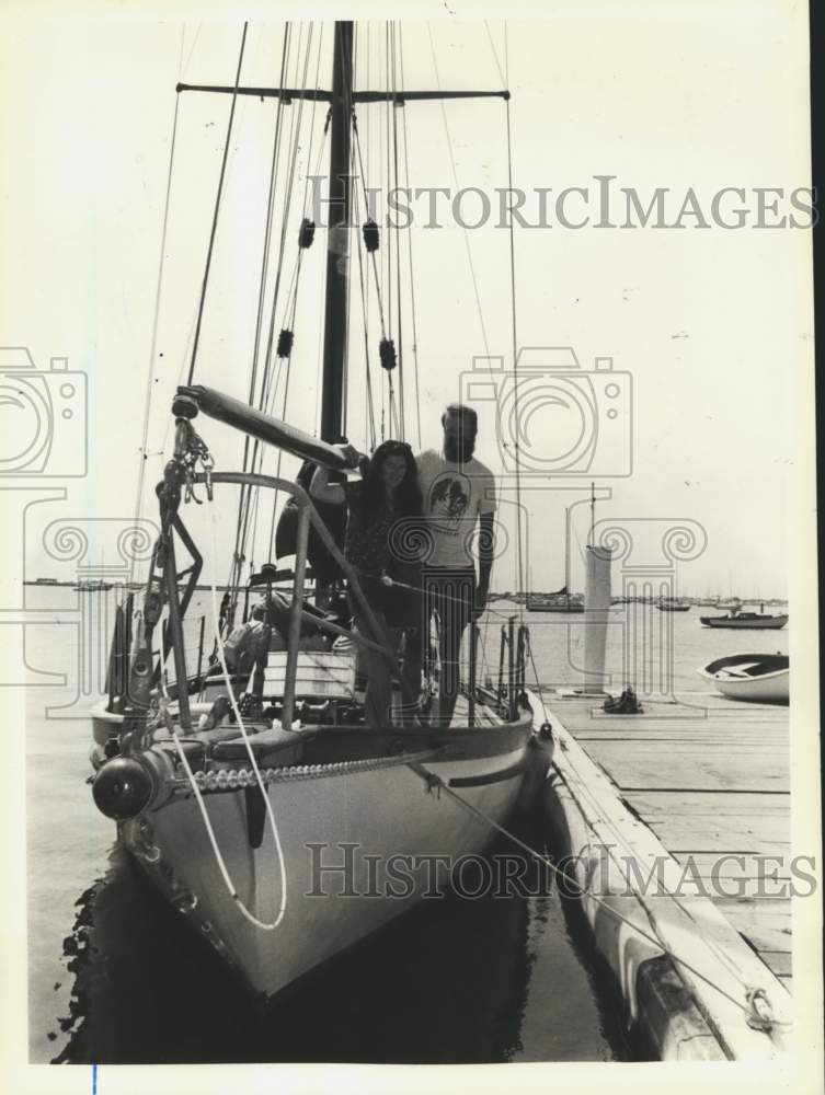 1983 Press Photo A couple aboard their 38-foot sailboat - sia03138- Historic Images