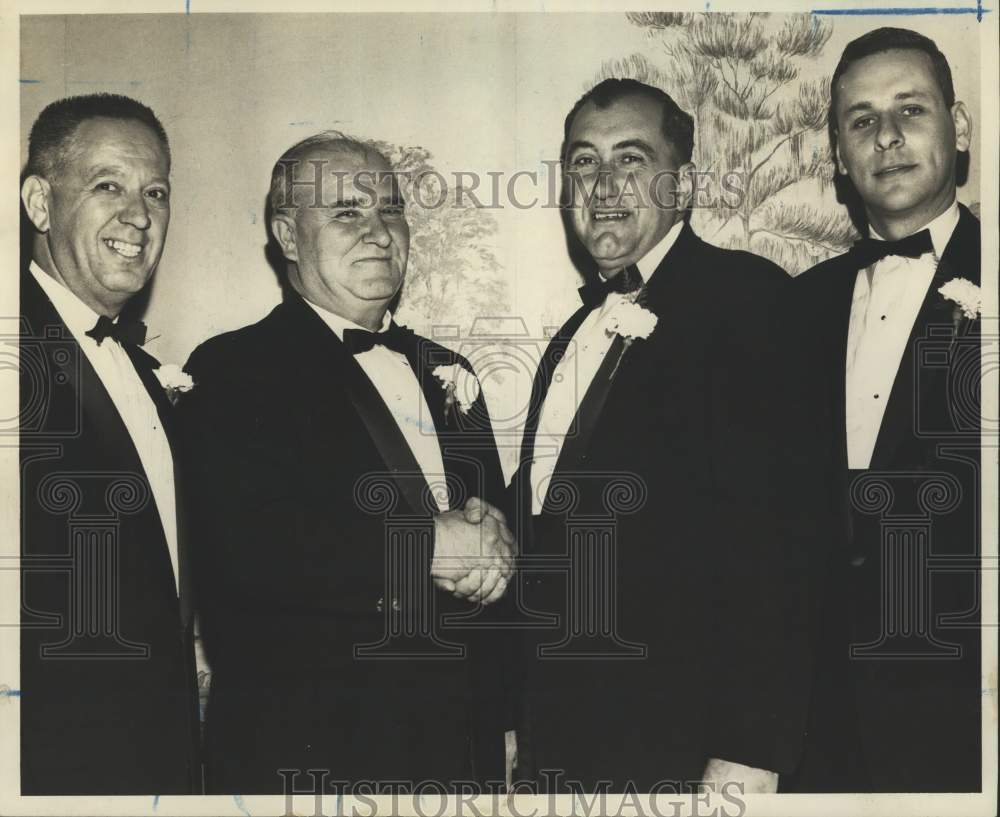 1960 Press Photo Officials from the Staten Island Home Builders Association - Historic Images