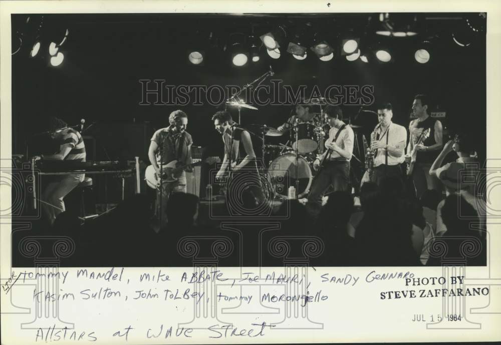 1984 Press Photo Allstars band performing at Wave Street, Stapleton - Historic Images