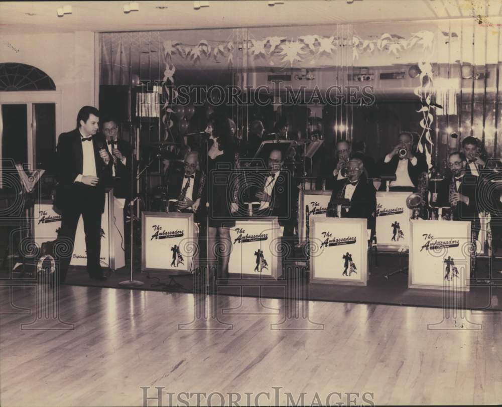 Press Photo Sonny and The Ambassadors Orchestra - Historic Images