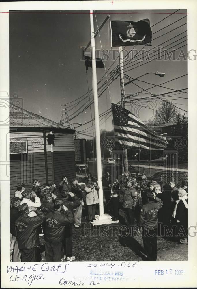 1993 Press Photo Staten Island Detachment No. 1 Marine Corps League flag service - Historic Images