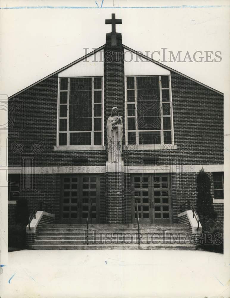 1958 St. Teresa&#39;s R.C. Church exterior view, Castleton Corners-Historic Images